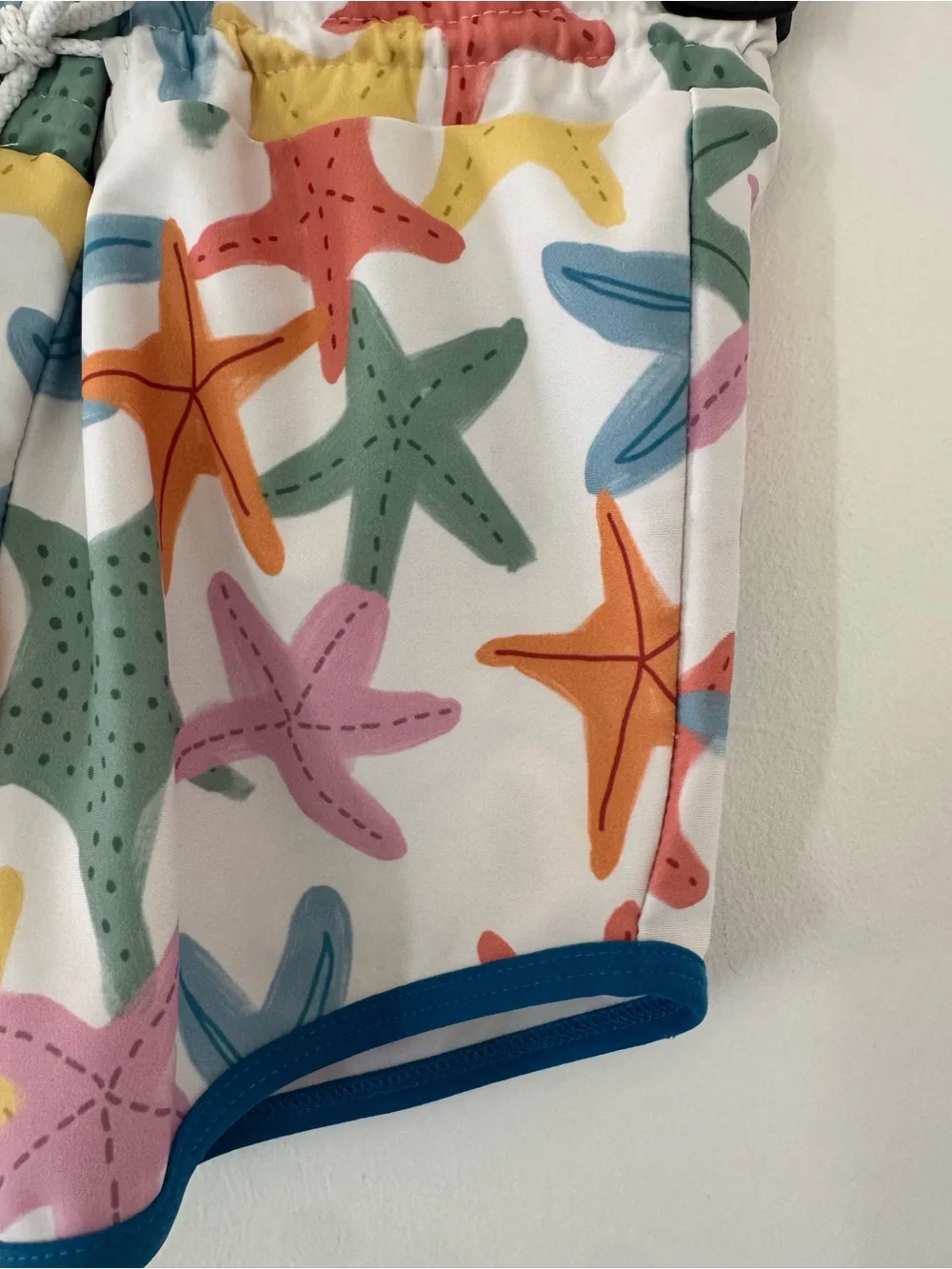 Pearl Street Swim Starfish Print Women's Swim Shorts - White Multicolor